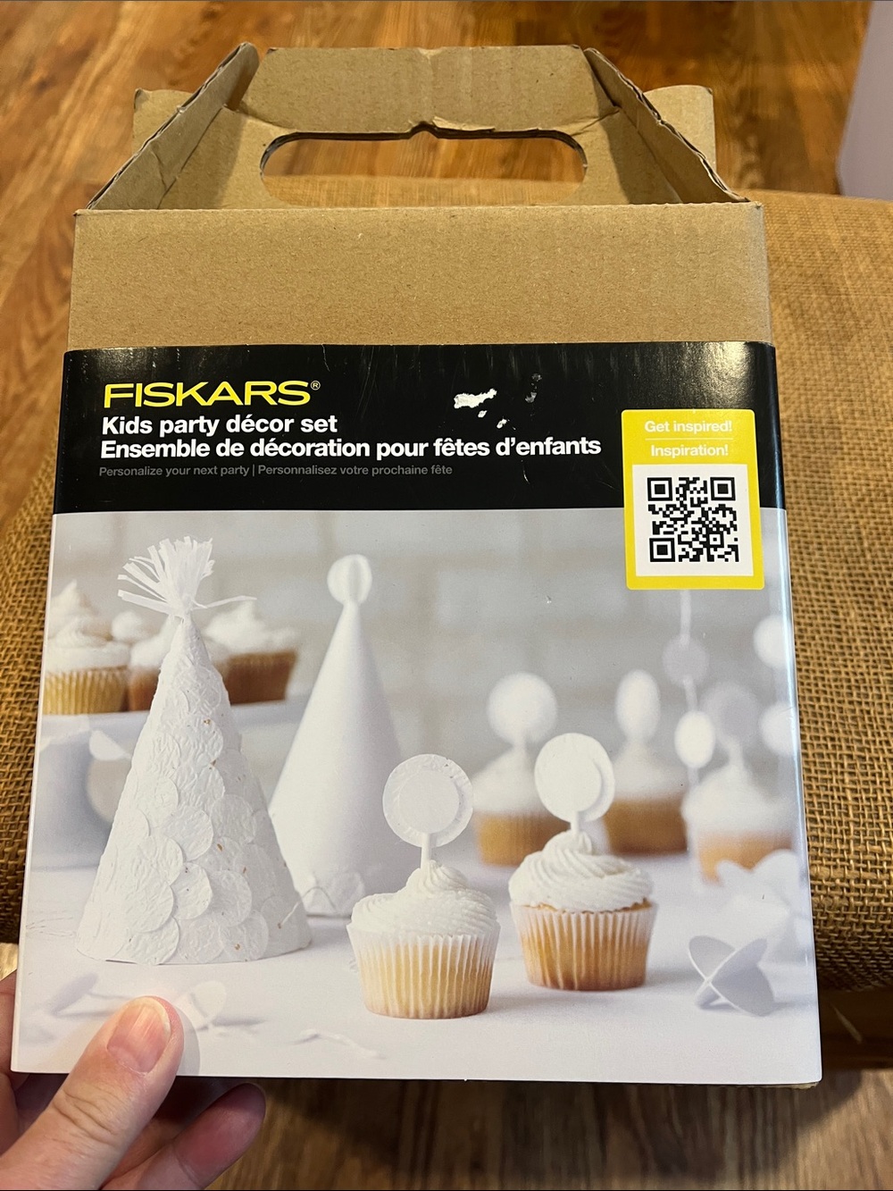 White Kids Party Décor Set